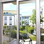 Boardinghouse Henschelstrasse Apartmanhotel