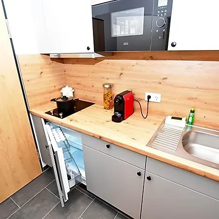 Aparthotel Boardinghouse Henschelstrasse 3*
