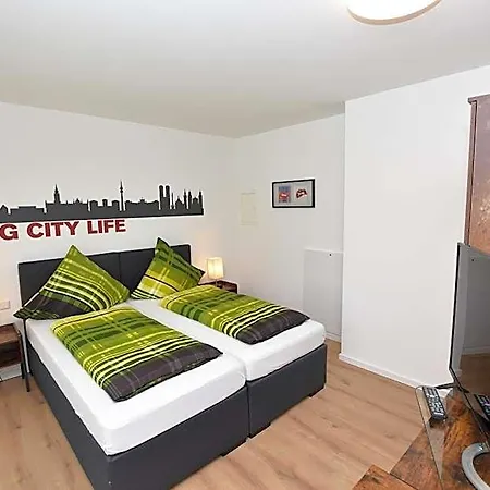 Hotel apartamentowy Boardinghouse Henschelstrasse 3*