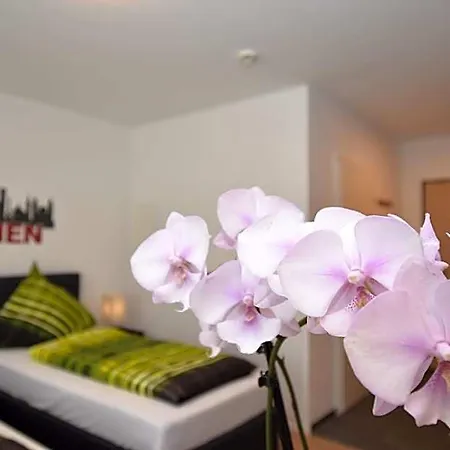 Aparthotel Boardinghouse Henschelstrasse 3*