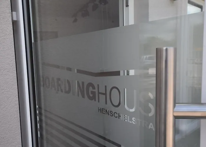Boardinghouse Henschelstrasse 3*