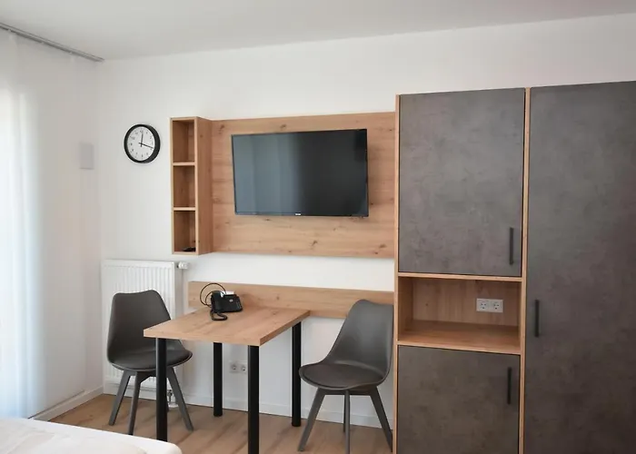 Boardinghouse Henschelstraße Aparthotel