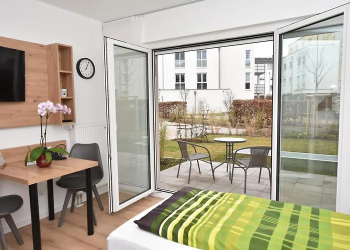 Boardinghouse Henschelstrasse 3*