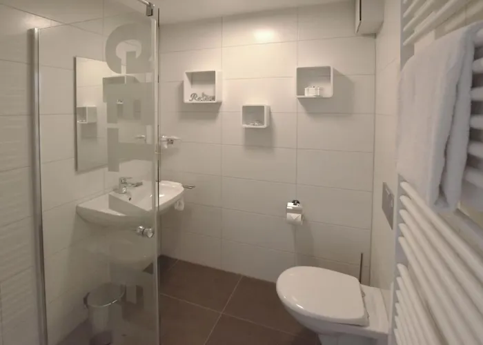 Boardinghouse Henschelstrasse 3* 뮌헨