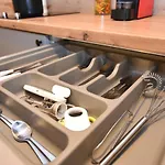 Apart Otel Boardinghouse Henschelstrasse 3*