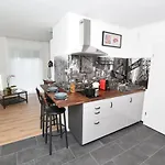 Apart Otel Boardinghouse Henschelstrasse 3*