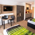 Boardinghouse Henschelstrasse