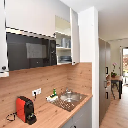 Boardinghouse Henschelstrasse * Munich
