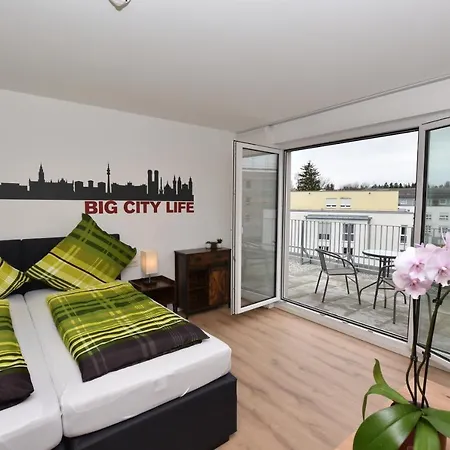 Boardinghouse Henschelstrasse 3*